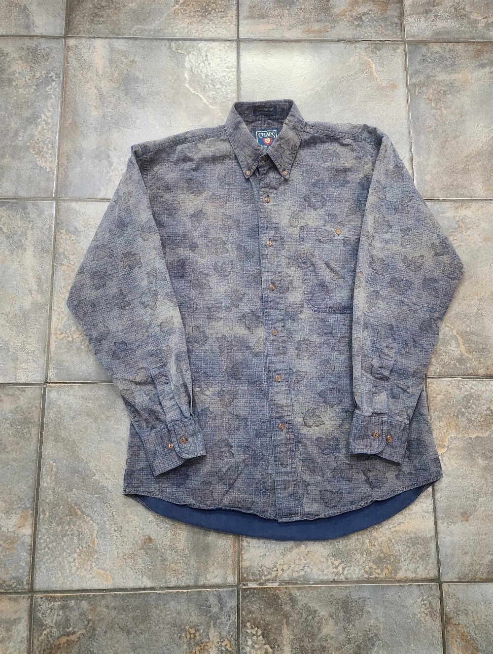 Vintage 90s Chaps Ralph Lauren Men's Medium Leaf Print Fall Button Up Shirt